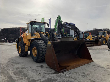 Колёсный погрузчик VOLVO L180H