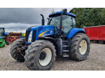 Трактор NEW HOLLAND T8040