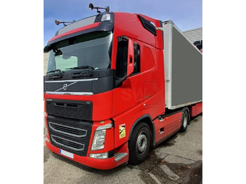 Тягач VOLVO FH 500