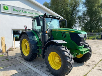 Трактор JOHN DEERE 6215R