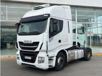 Тягач IVECO