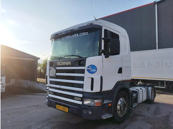 Тягач SCANIA P114