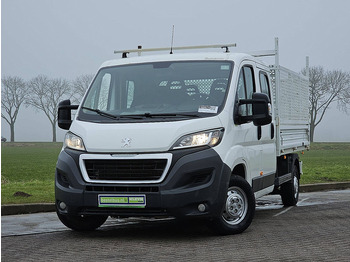 Малотоннажный бортовой грузовик PEUGEOT Boxer