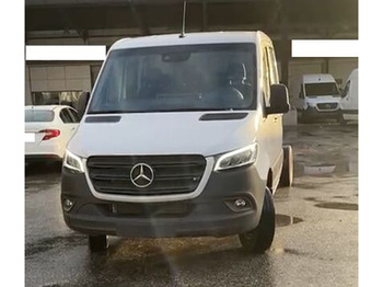 Грузовик бортовой/ Платформа MERCEDES-BENZ Sprinter 519