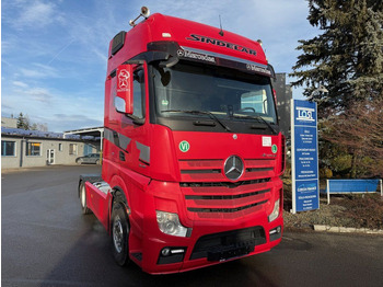 Тягач Mercedes-Benz 1848 Actros Gigaspace: фото 2