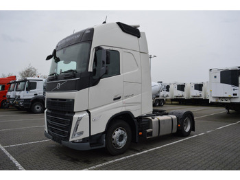 Тягач VOLVO FH 500