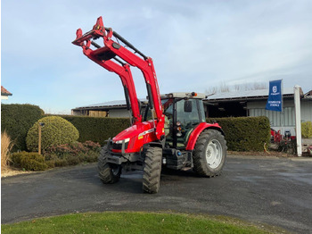 Трактор MASSEY FERGUSON 5709