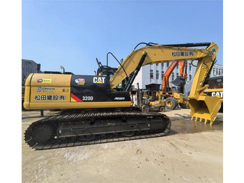 Гусеничный экскаватор CATERPILLAR 320D