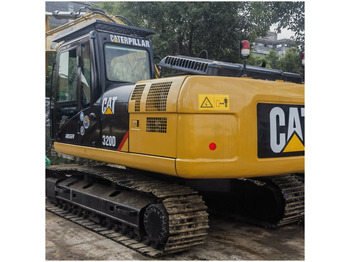 Гусеничный экскаватор CATERPILLAR 320D