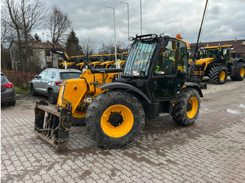 Телескопический погрузчик JCB