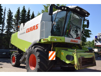 Зерноуборочный комбайн CLAAS Lexion 570