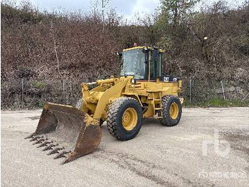 Колёсный погрузчик CATERPILLAR 924F