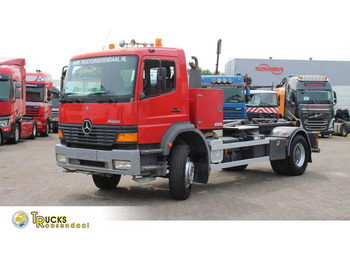 Крюковой мультилифт MERCEDES-BENZ Atego