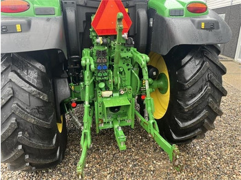 Трактор John Deere 6130R Krybegear, TLS Affjedret foraksel og affjedr: фото 3