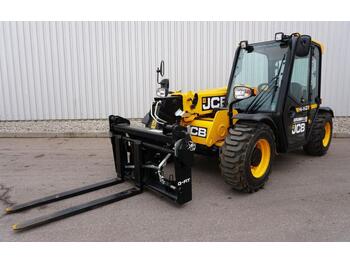 Телескопический погрузчик JCB