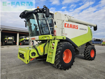 Зерноуборочный комбайн CLAAS Lexion 570