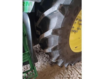 Трактор John Deere 6155r: фото 3