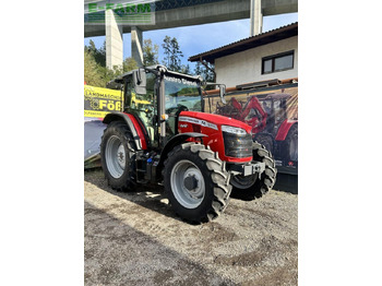 Трактор MASSEY FERGUSON 5710