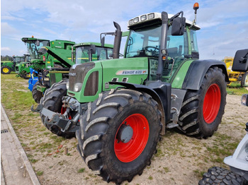 Трактор FENDT 820 Vario