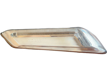 Поворотный сигнал Volvo 2022: фото 3 Поворотный сигнал Volvo 2022: фото 3