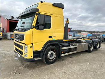 Грузовик VOLVO FM