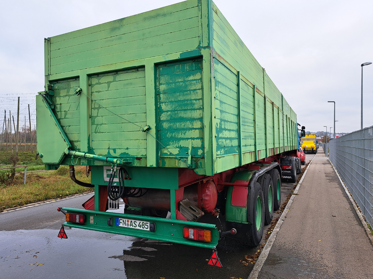 Самосвальный полуприцеп для транспортировки пищевых продуктов Wackenhut SK22M1: фото 17