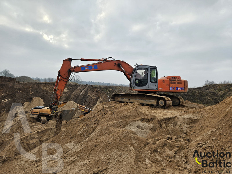 Гусеничный экскаватор Hitachi EX 215: фото 8