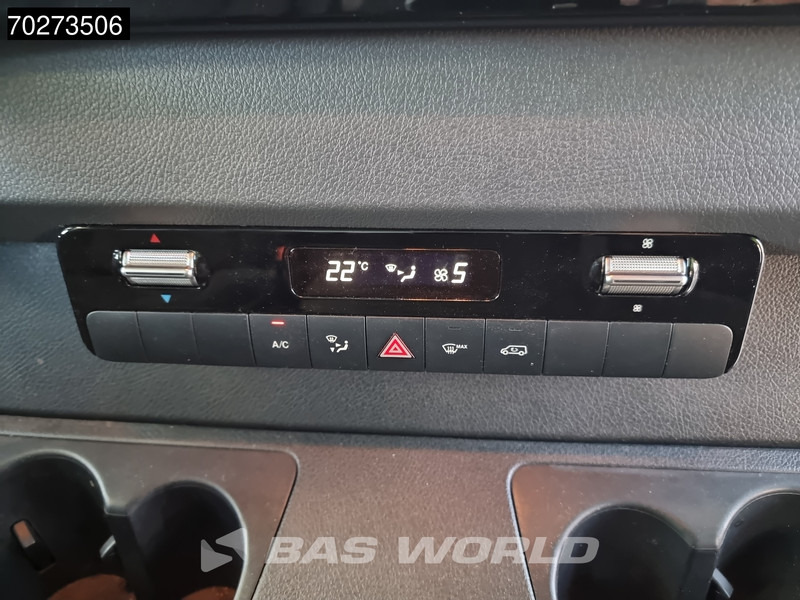 Малотоннажный фургон Mercedes-Benz Sprinter 516 CDI Automaat Laadklep Trekhaak Dubbellucht Navi MBUX Lat-om-Lat Meubelbak Koffer 20m3 Airco Trekhaak Cruise control: фото 17