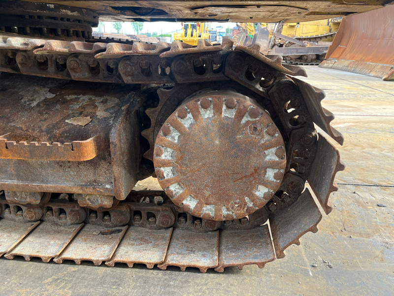 Гусеничный экскаватор Caterpillar 320D - bucket with teeth: фото 13