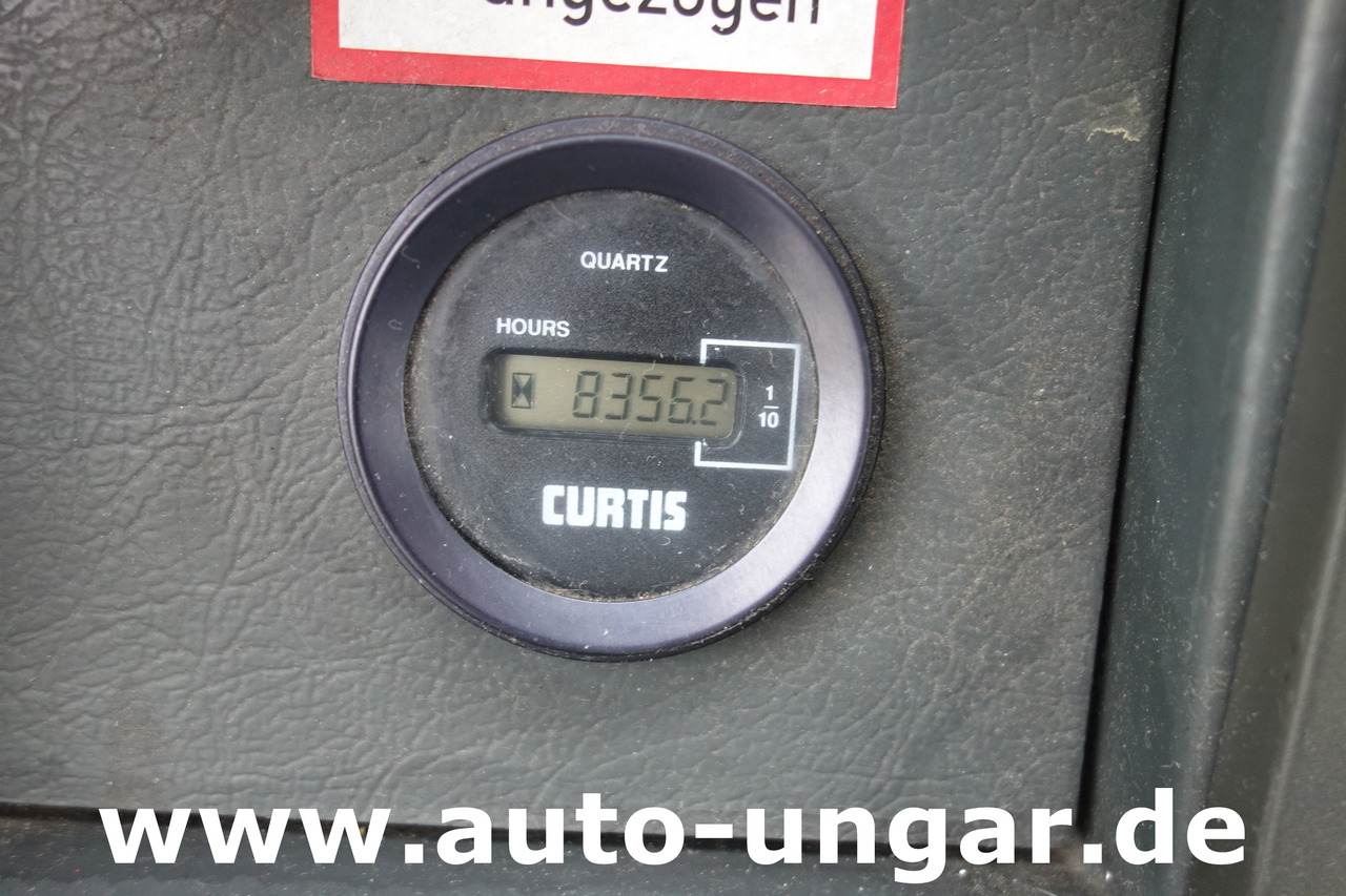 Аэродромный тягач Multicar M26 Champion Flugzeugschlepper Doka GSE Airport Push Back Industrieschlepper: фото 14 Аэродромный тягач Multicar M26 Champion Flugzeugschlepper Doka GSE Airport Push Back Industrieschlepper: фото 14