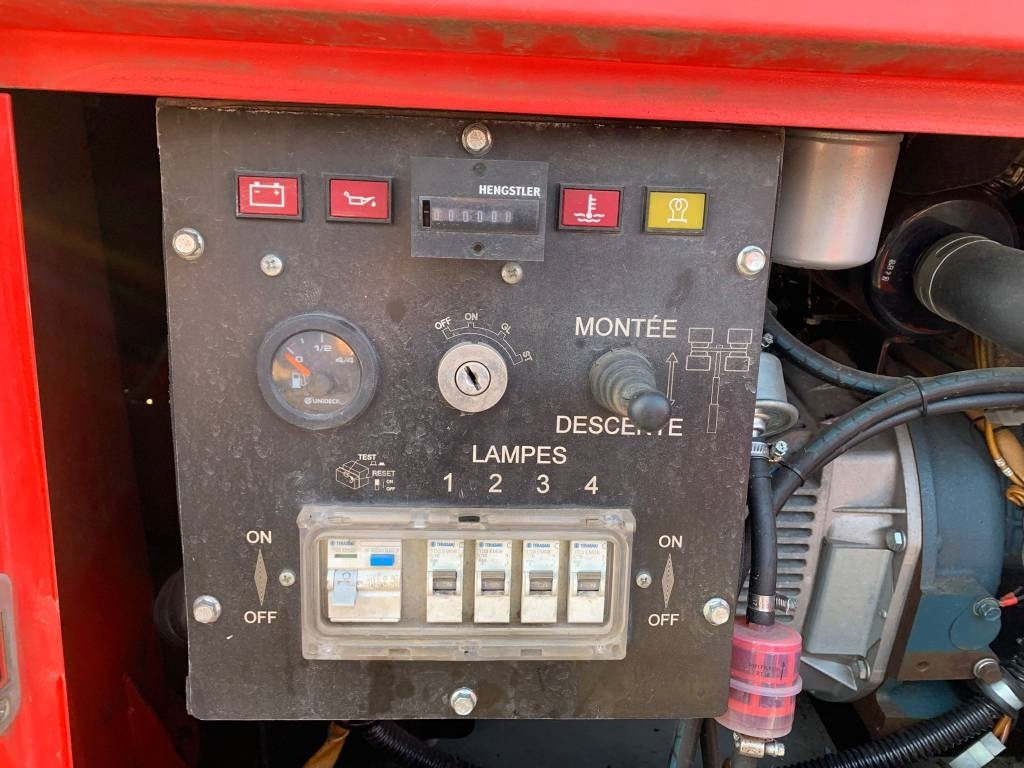 Осветительная мачта Superlight VT1: фото 6 Осветительная мачта Superlight VT1: фото 6