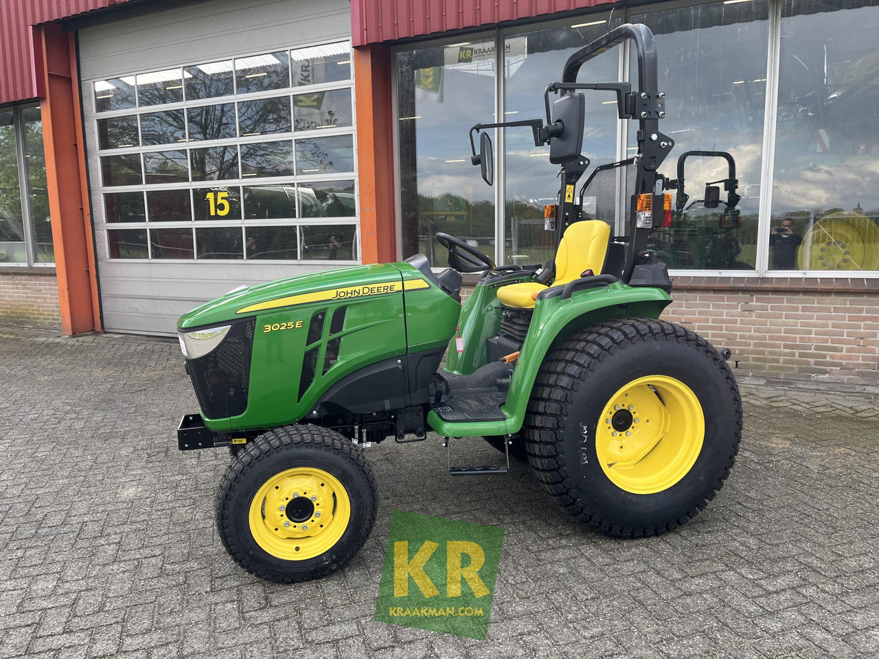 Новый Минитрактор John Deere 3025E: фото 9