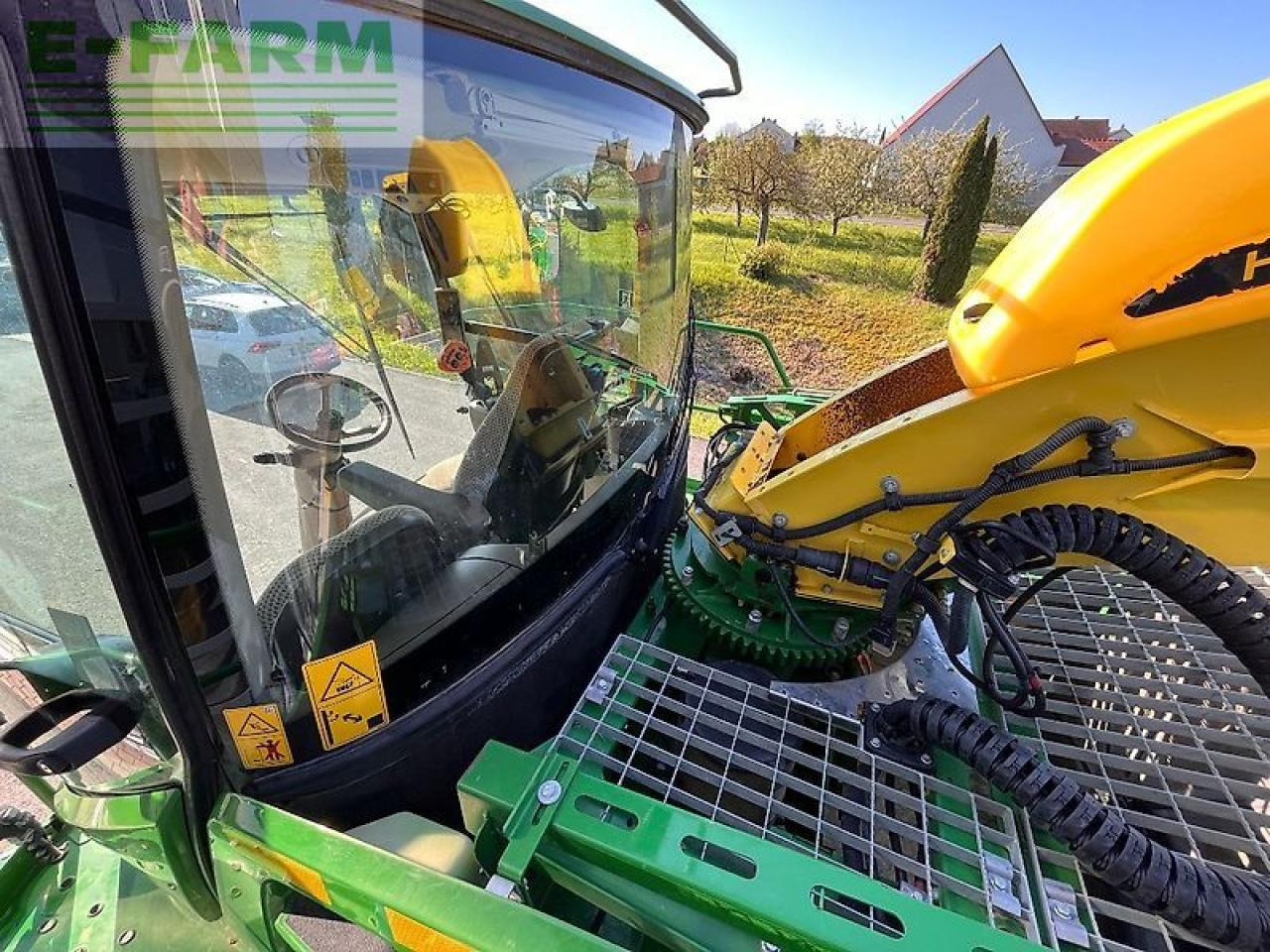 Кормоуборочный комбайн John Deere 8600: фото 11