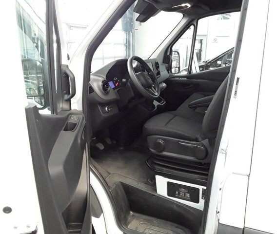 Цельнометаллический фургон MERCEDES-BENZ Sprinter 315 Maxi,MBUX,Kamera,Tempomat: фото 19