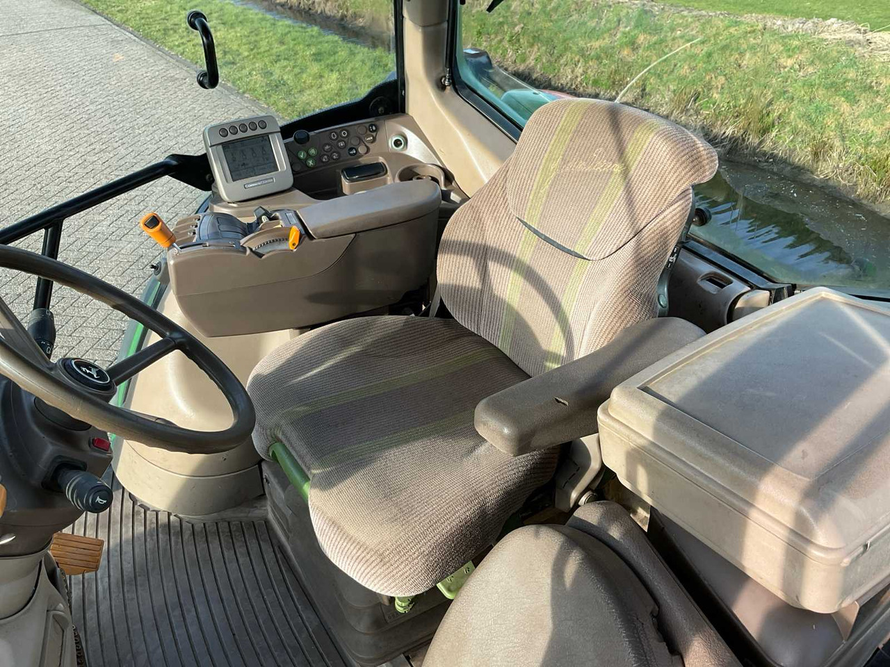 Трактор John Deere 6830 Premium: фото 26